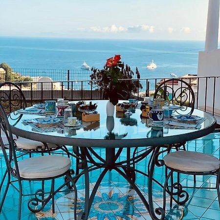 كابري B&B L'Agapanto المظهر الخارجي الصورة