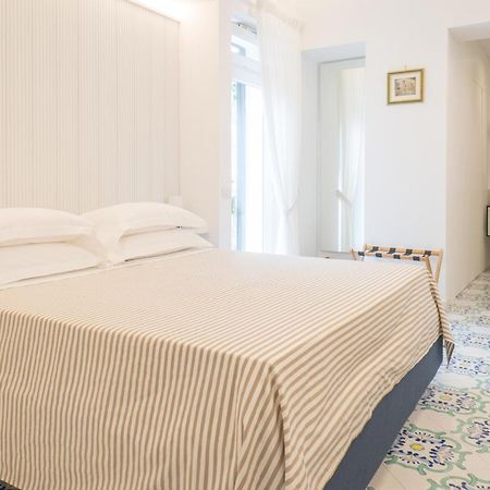 كابري B&B L'Agapanto المظهر الخارجي الصورة