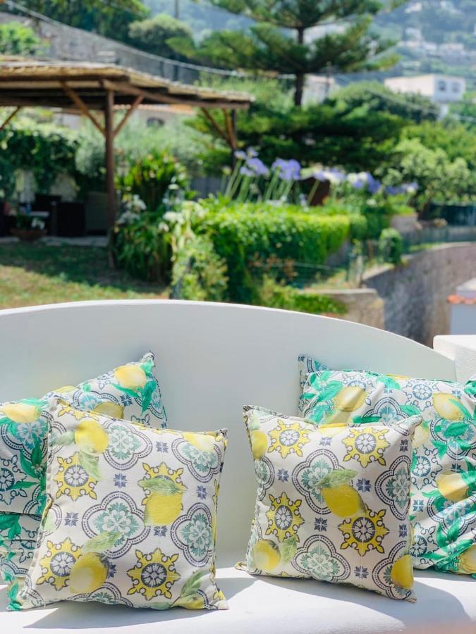 كابري B&B L'Agapanto المظهر الخارجي الصورة