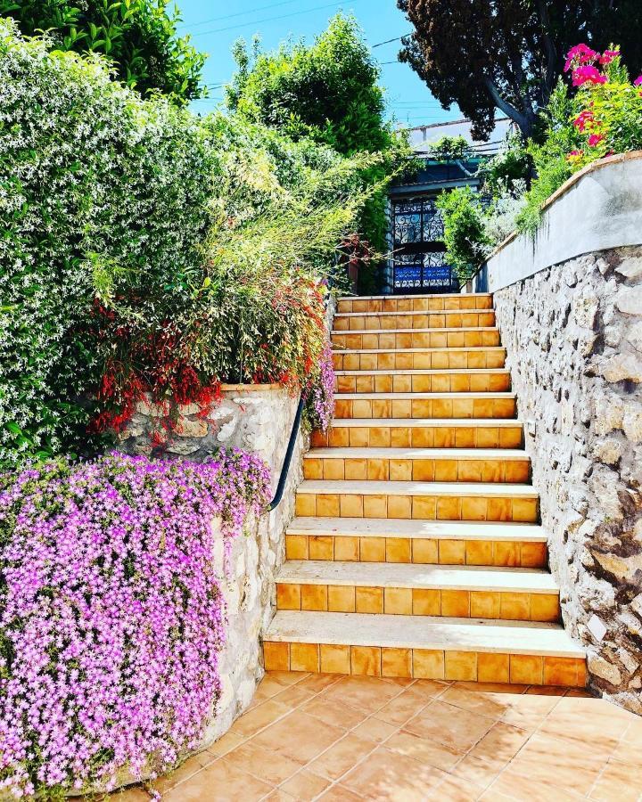كابري B&B L'Agapanto المظهر الخارجي الصورة